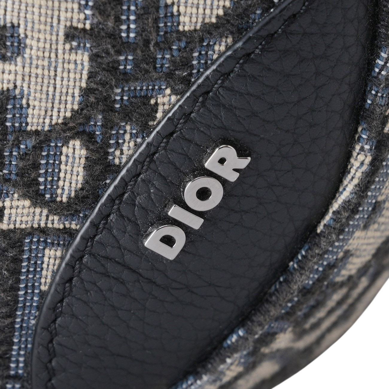CHRISTIAN DIOR(USED)디올 오블리크 자카드 스카랍 힙색